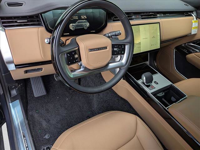 New 2026 Land Rover Range Rover SE AWD/4WD image 3