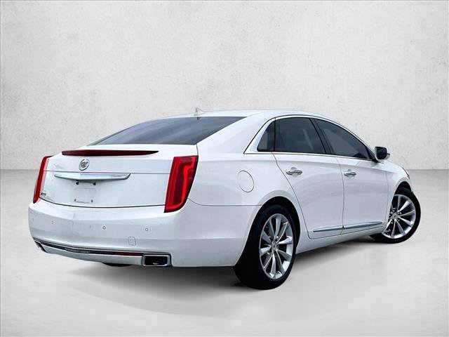 Used 2014 Cadillac XTS Luxury FWD image 2