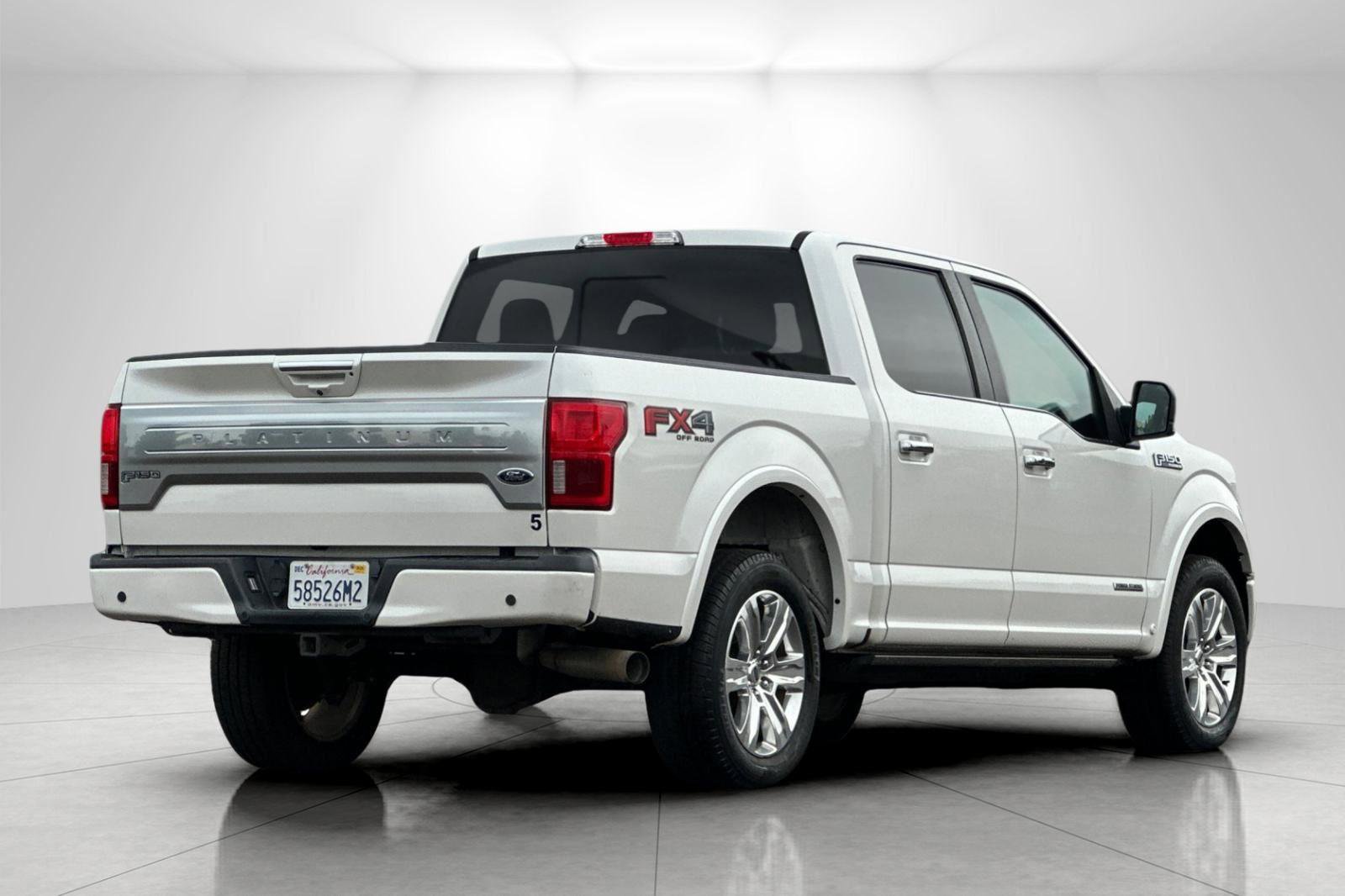 Used 2018 Ford F150 Platinum w/ Equipment Group 701A Luxury image 3