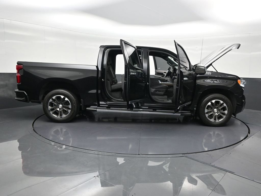 Used 2024 Chevrolet Silverado 1500 High Country RWD image 35