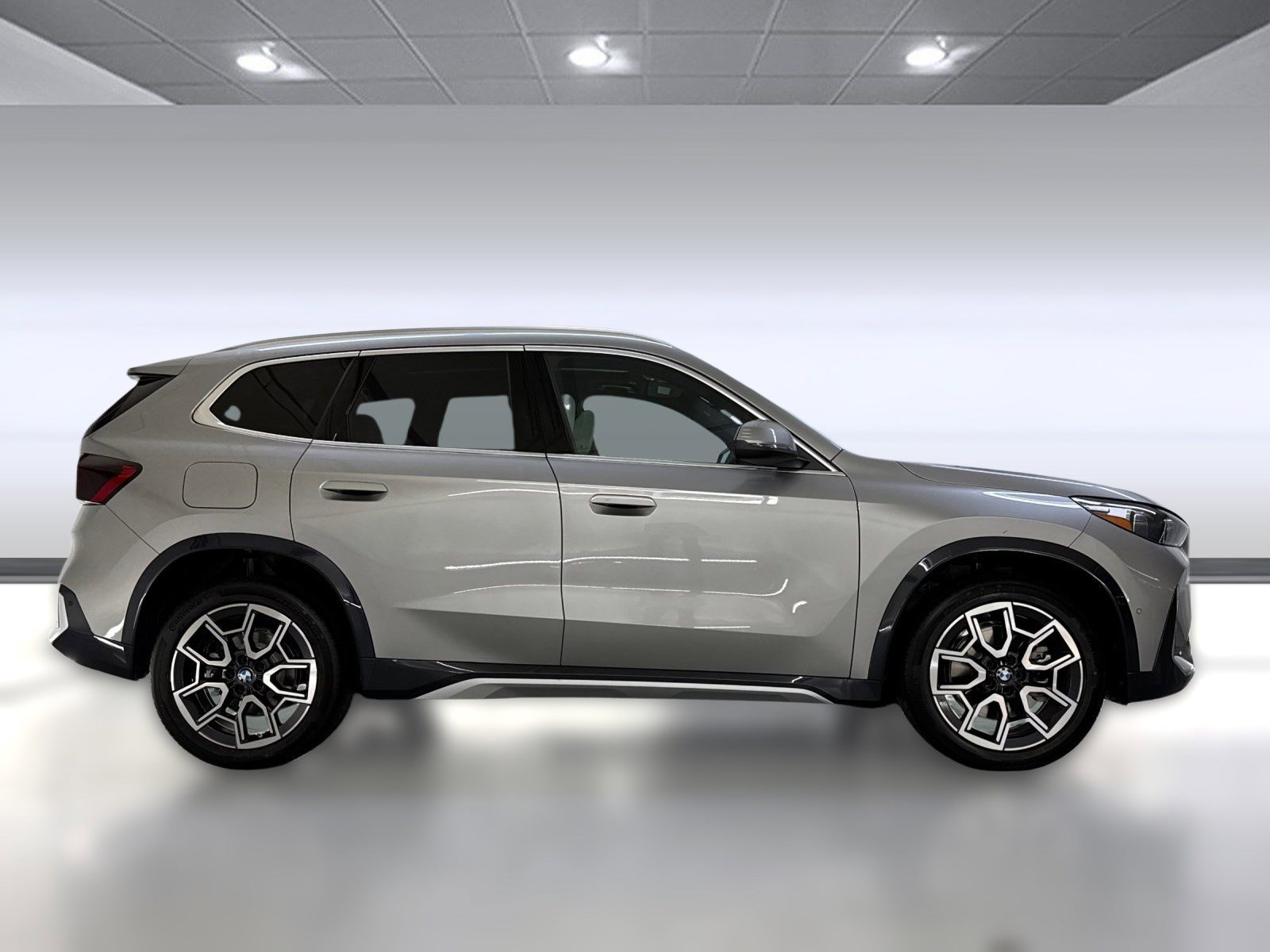 New 2026 BMW X1 xDrive28i w/ Convenience Package image 8