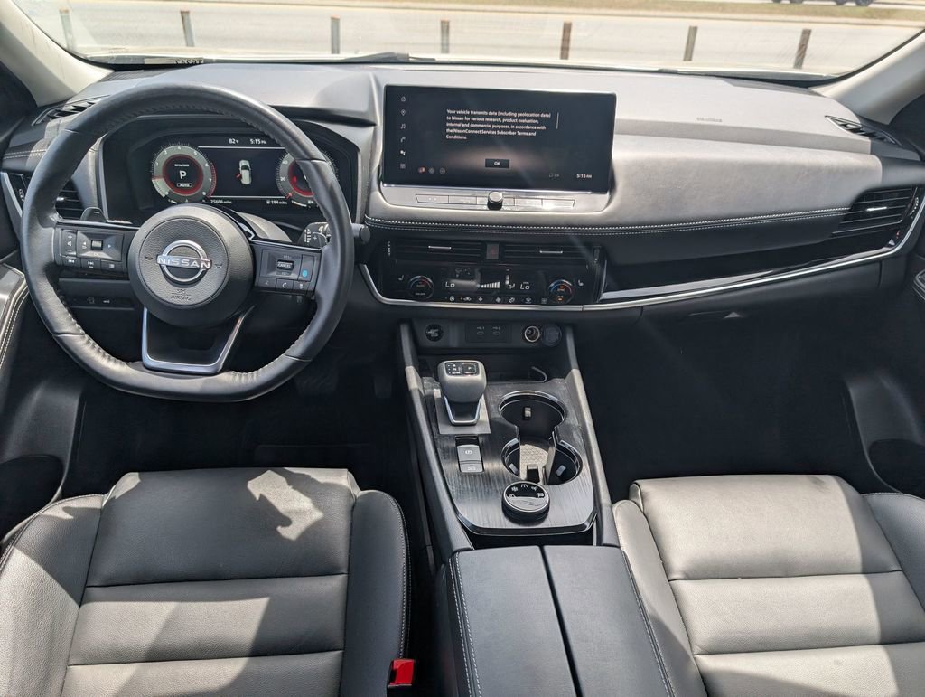 Used 2024 Nissan Rogue SL AWD/4WD image 31