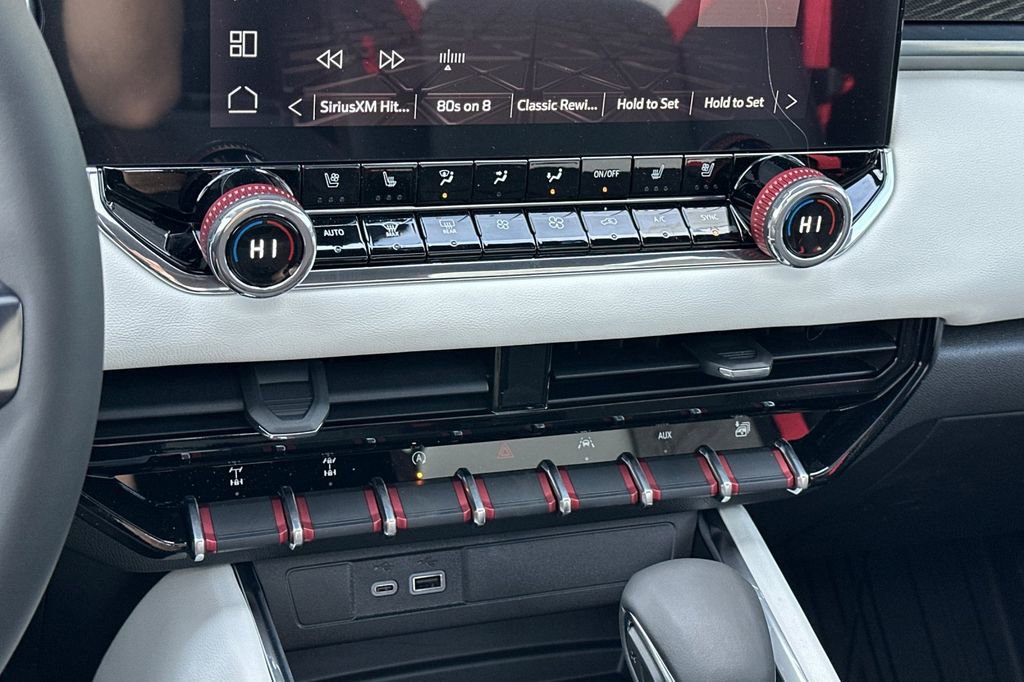 New 2026 GMC Canyon AT4X w/ AT4X AEV Edition AWD/4WD image 17