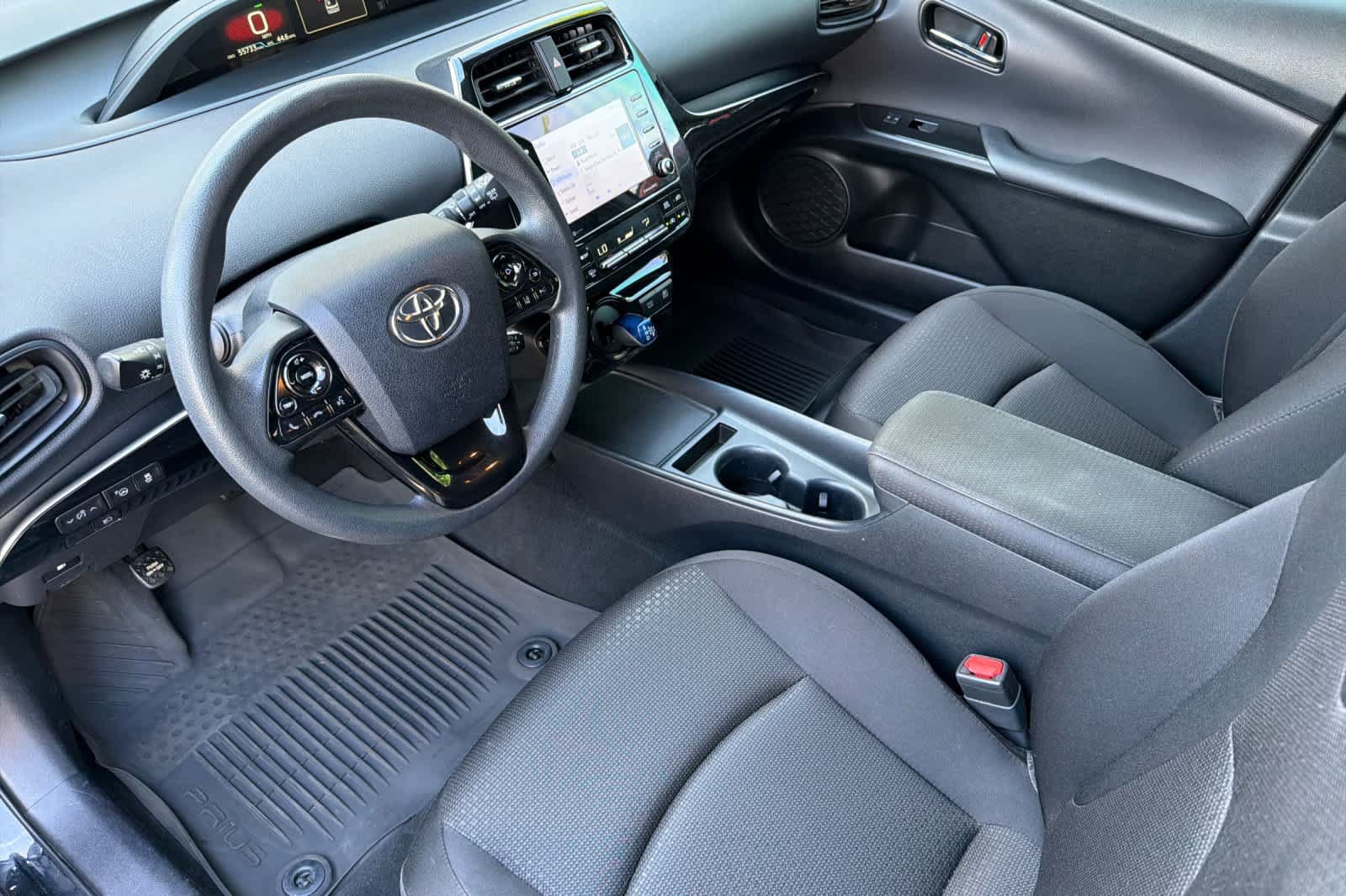 Used 2021 Toyota Prius LE AWD/4WD image 13