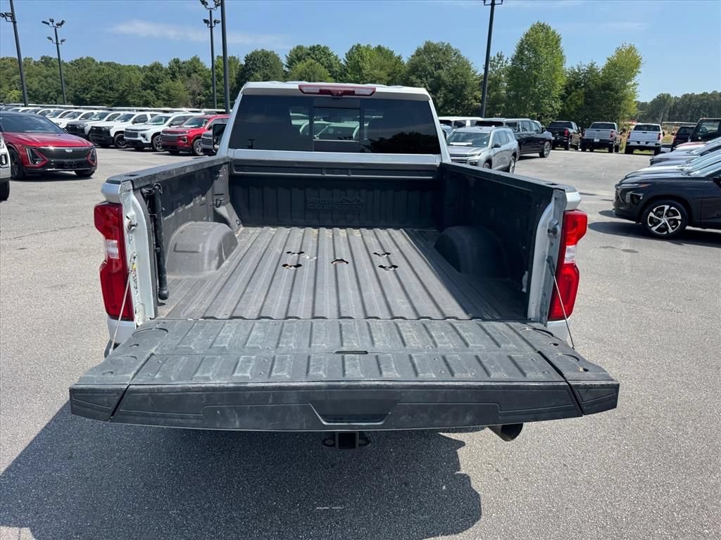 Used 2023 Chevrolet Silverado 2500 High Country w/ Z71 Off-Road Package AWD/4WD image 10