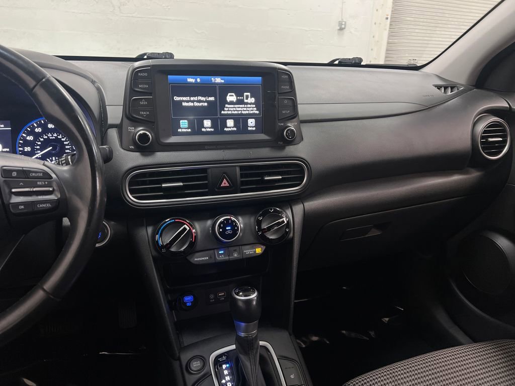 Used 2021 Hyundai Kona SEL FWD image 18