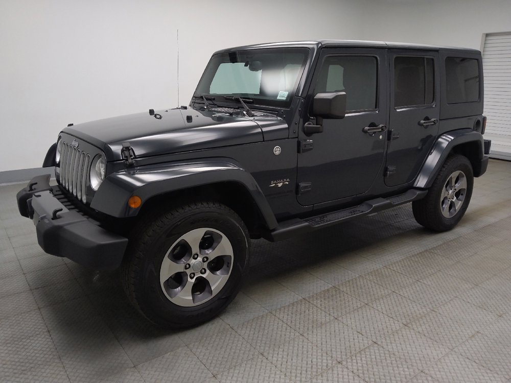 Used 2016 Jeep Wrangler Unlimited Sahara w/ Connectivity Group image 2