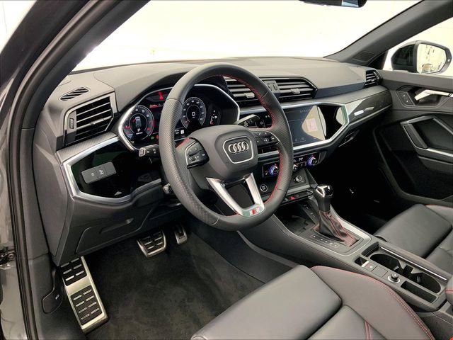Certified 2025 Audi Q3 2.0T Premium Plus w/ Premium Plus Package image 14