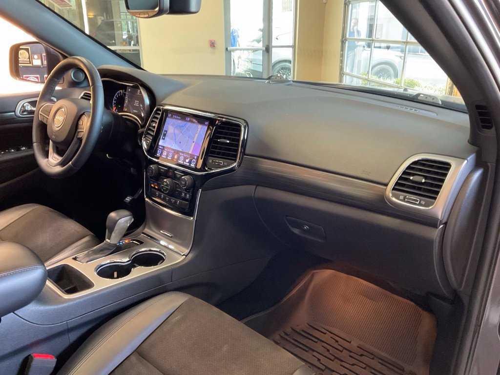 Used 2019 Jeep Grand Cherokee Altitude AWD/4WD image 19