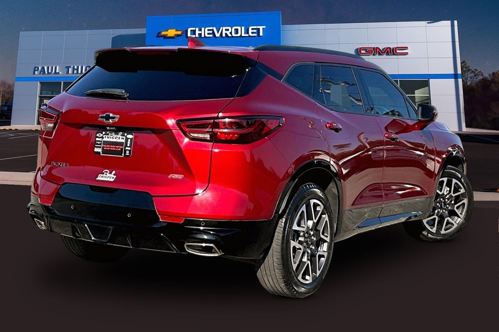 Used 2024 Chevrolet Blazer RS w/ Driver Confidence II Package FWD image 6
