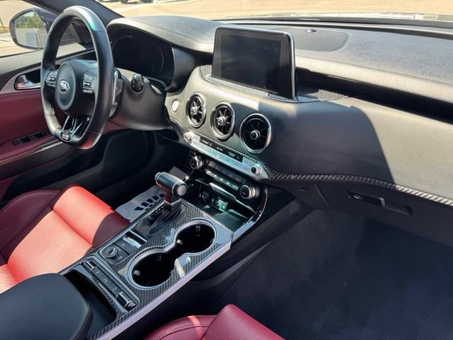 Used 2020 Kia Stinger GT1 AWD/4WD image 26