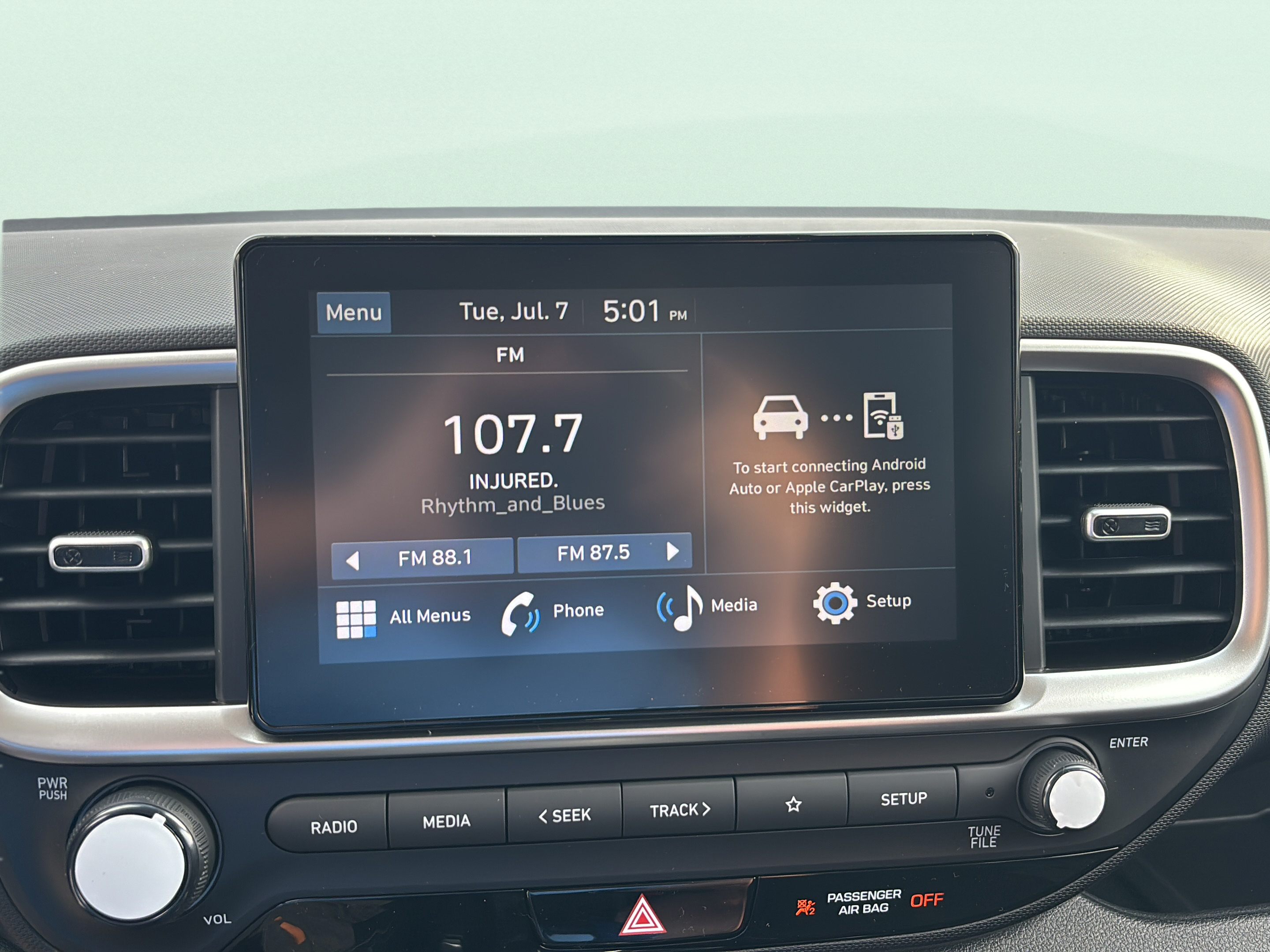 New 2026 Hyundai Venue SEL FWD image 15