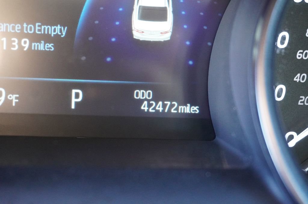 Certified 2024 Toyota Camry SE w/ Cold Weather Package image 9