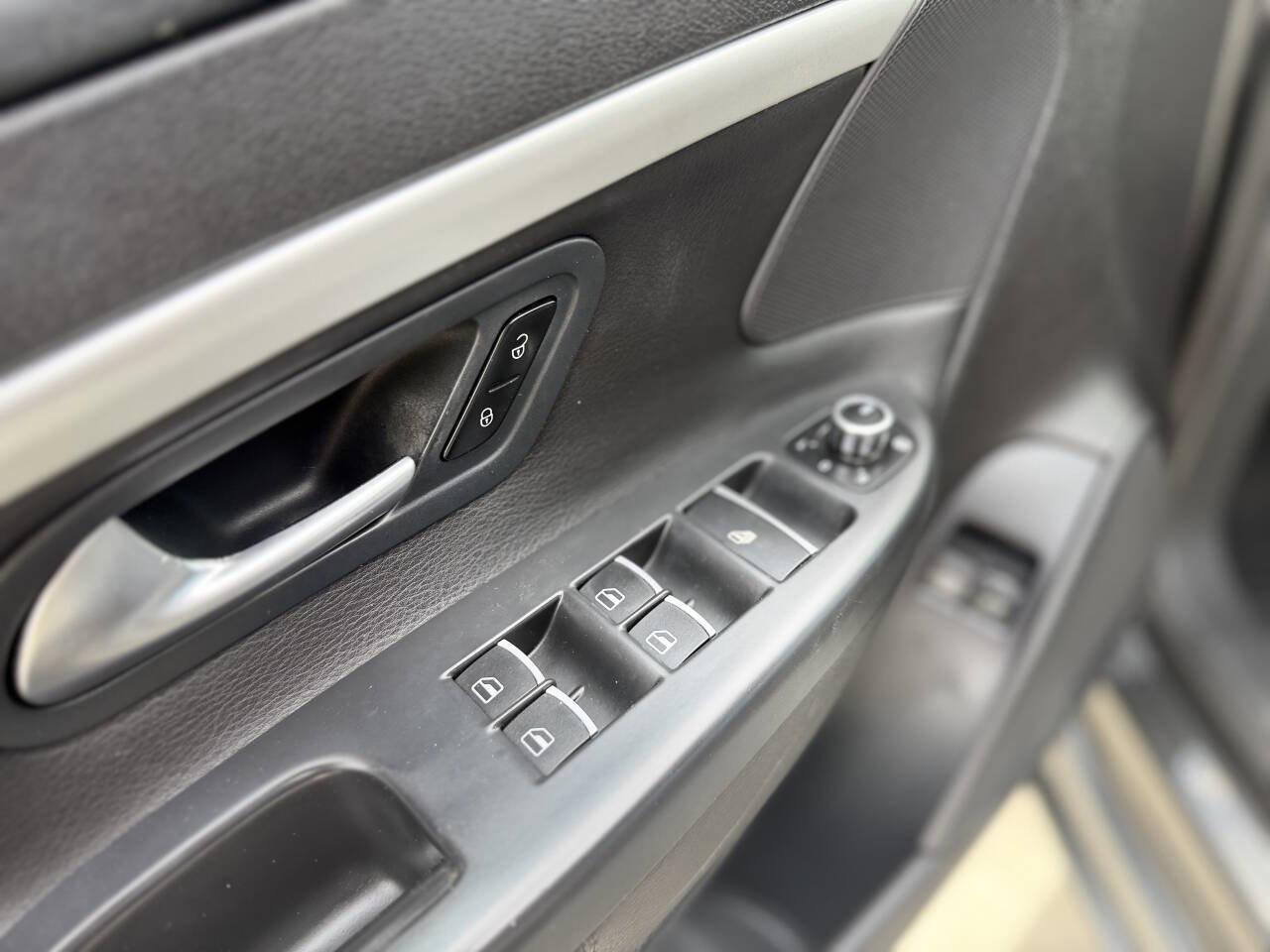 Used 2012 Volkswagen Eos Komfort image 10