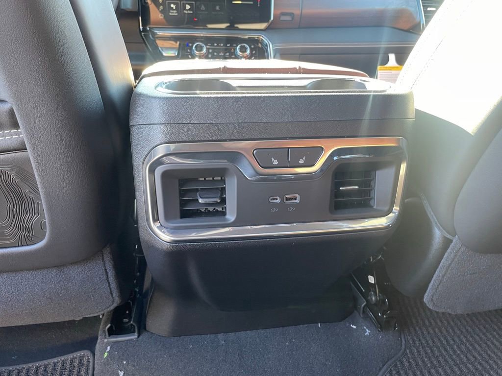 New 2026 GMC Sierra 3500 Denali Ultimate image 25