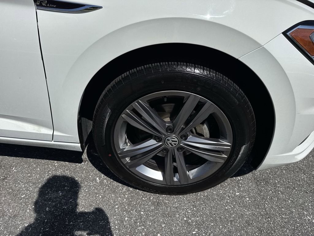 Used 2019 Volkswagen Jetta R-Line w/ R-Line Cold Weather Package image 60