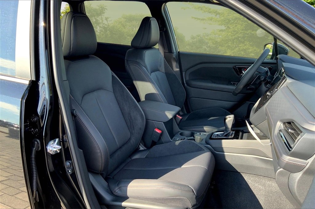 New 2025 Subaru Forester Touring image 11
