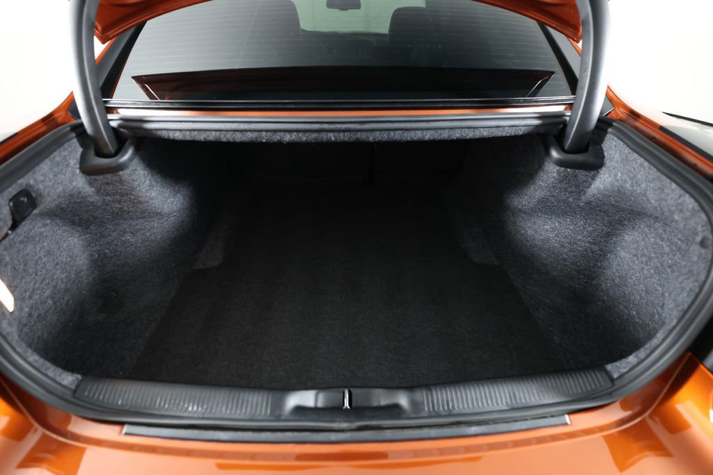 Used 2023 Dodge Charger Scat Pack w/ Daytona Edition Group image 12