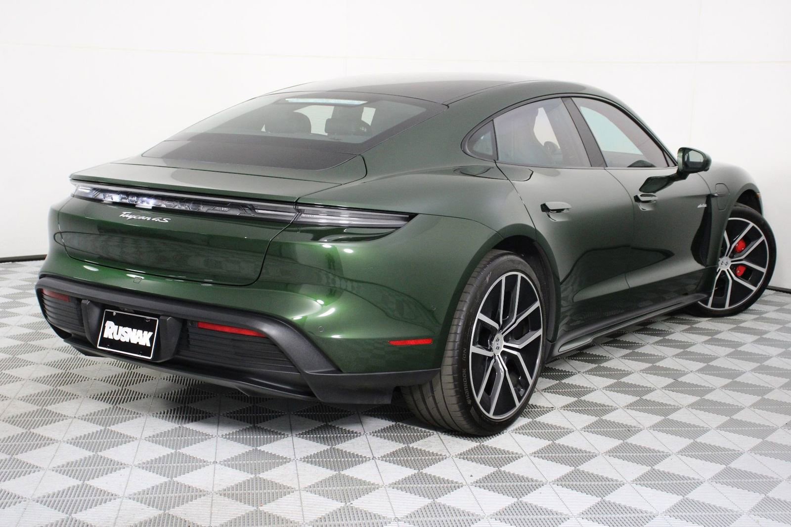 Certified 2026 Porsche Taycan 4S image 7