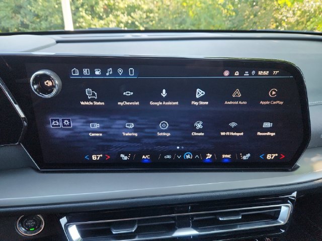 New 2027 Chevrolet Traverse LT w/ Driver Confidence Package FWD image 28
