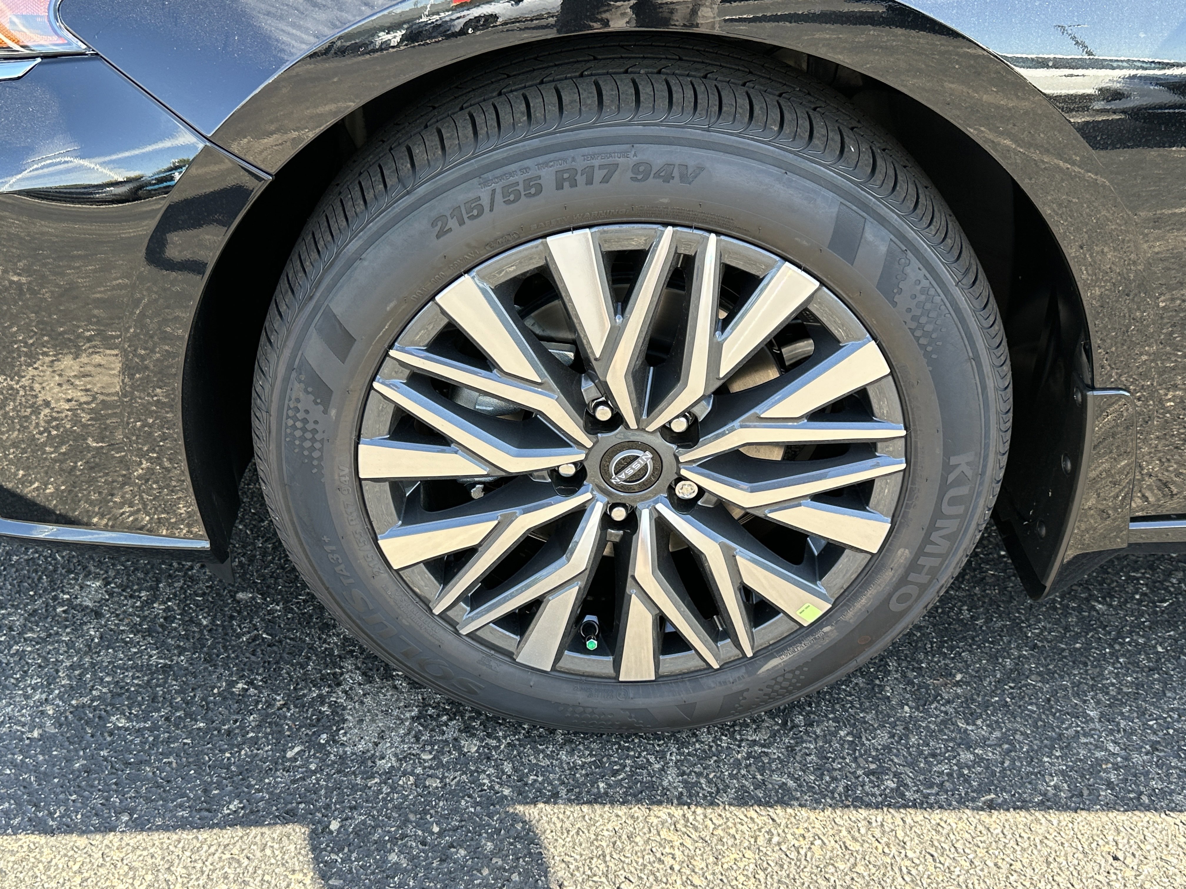 New 2026 Nissan Altima 2.5 SV w/ SV Premium Package FWD image 10