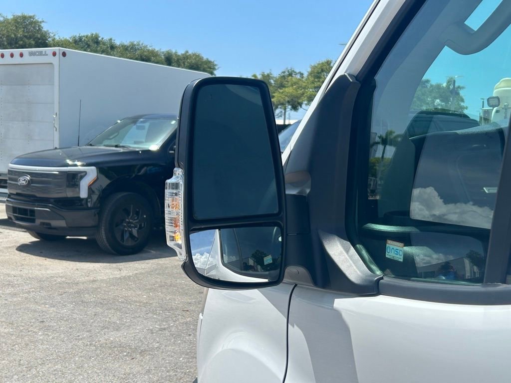 Certified 2024 Ford Transit 350 Low Roof image 17