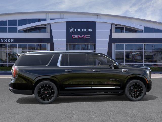 New 2026 GMC Yukon XL Denali w/ Sun & Power Step Package AWD/4WD image 5