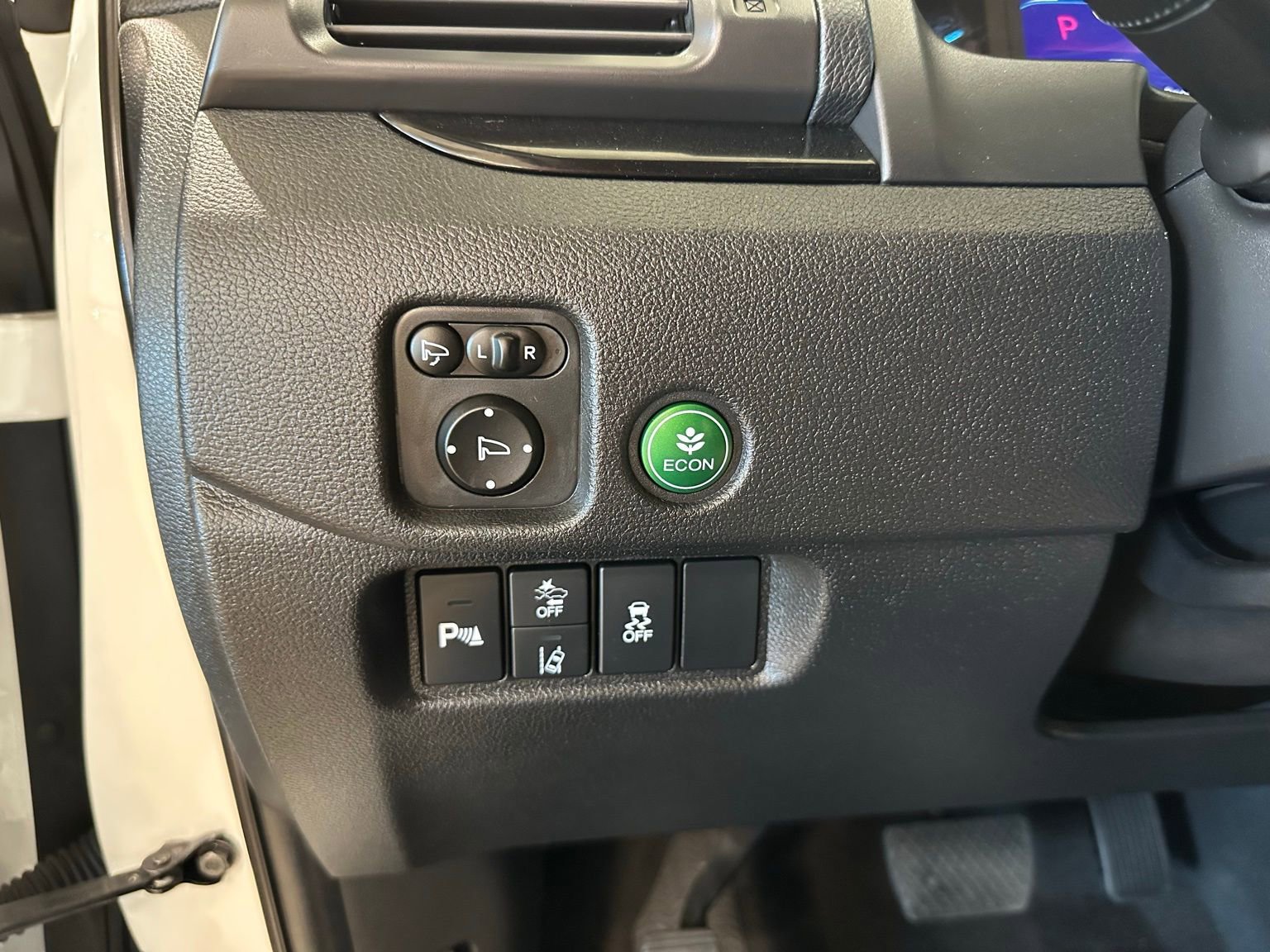 Used 2020 Honda Pilot Elite image 23