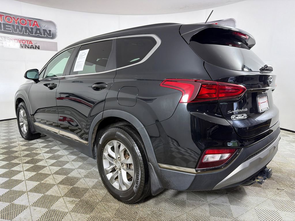 Used 2019 Hyundai Santa Fe SE FWD image 5