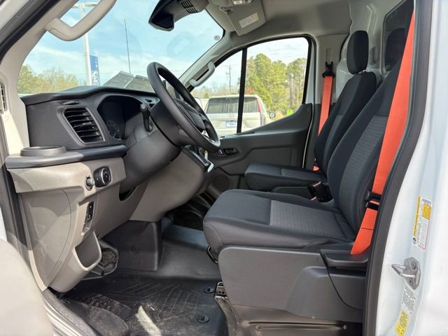 New 2024 Ford Transit 250 Low Roof w/ Load Area Protection Package RWD image 9