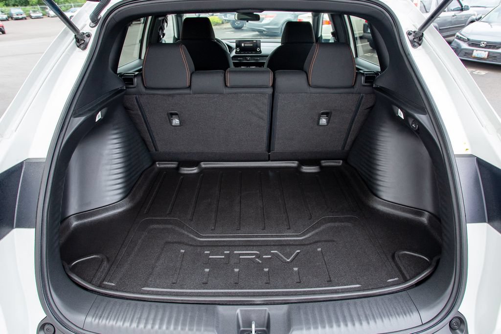 Certified 2023 Honda HR-V Sport image 18