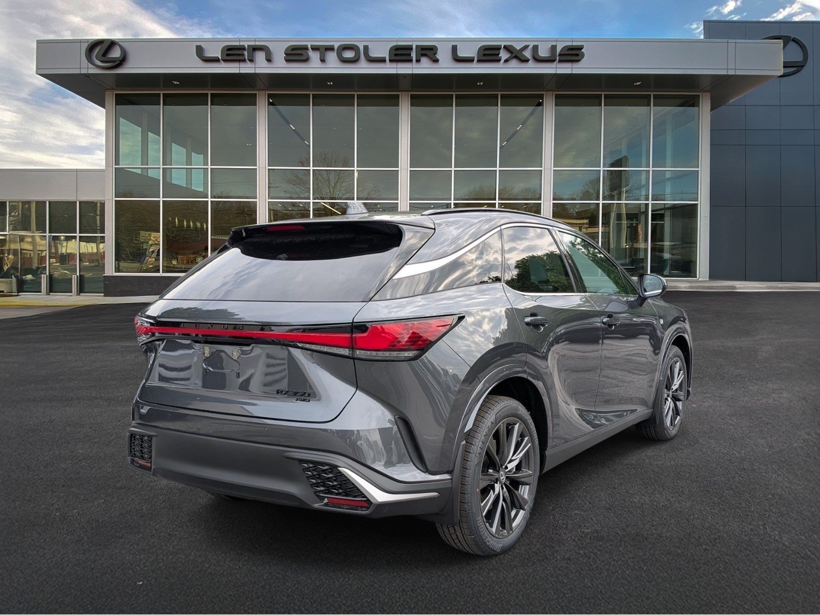 New 2026 Lexus RX 350 F Sport AWD/4WD image 2