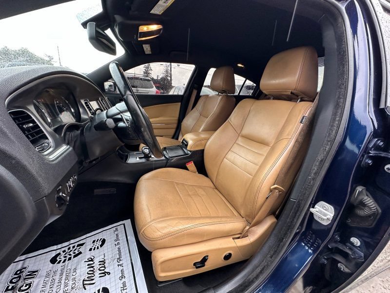 Used 2014 Dodge Charger SXT Plus RWD image 11