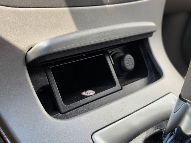 Used 2013 Nissan Sentra SV FWD image 19