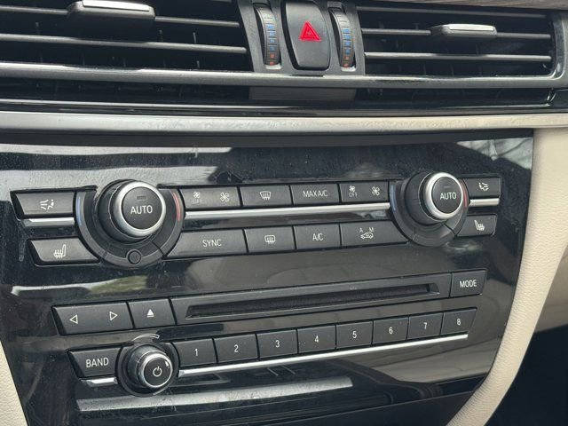 Used 2017 BMW X5 xDrive40e AWD/4WD image 33
