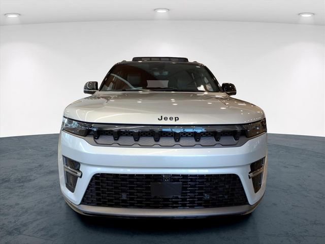 New 2026 Jeep Grand Wagoneer L Summit w/ Premium Group III video 3