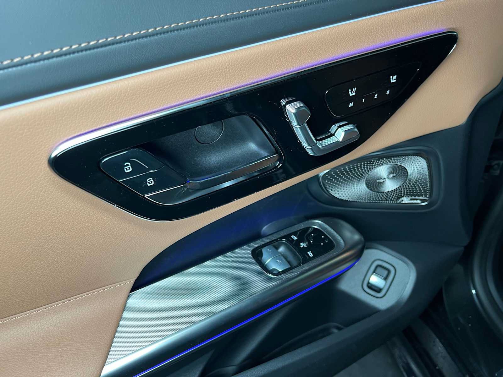 New 2026 Mercedes-Benz CLE 300 4MATIC Coupe image 19