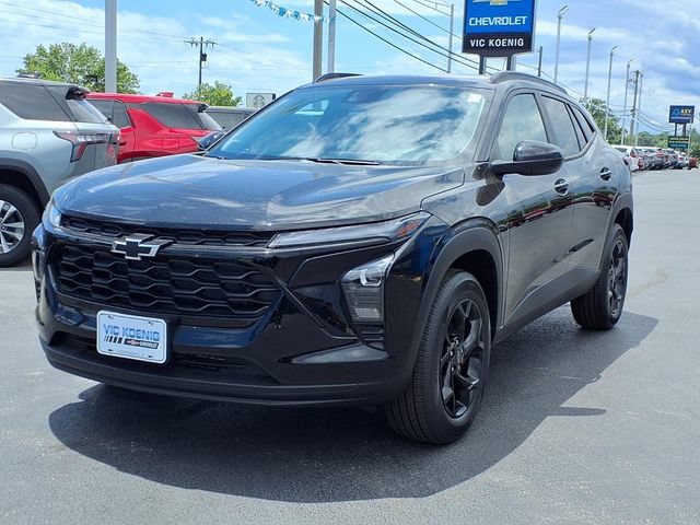 New 2026 Chevrolet Trax LT w/ Driver Confidence Package FWD image 5