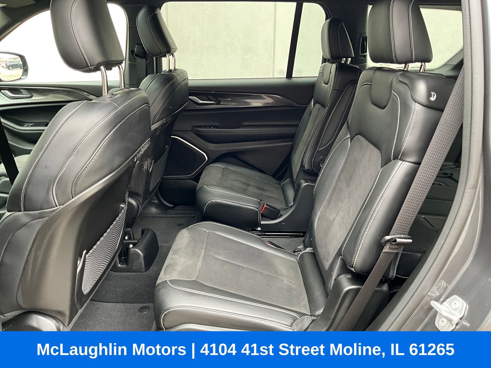 Used 2022 Jeep Grand Cherokee L Laredo AWD/4WD image 10