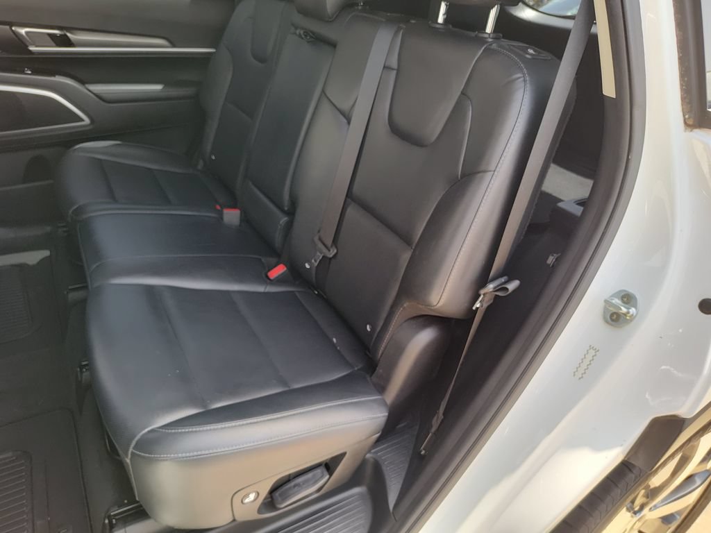 Used 2020 Kia Telluride S w/ S 8 Passenger Seating Package FWD image 34