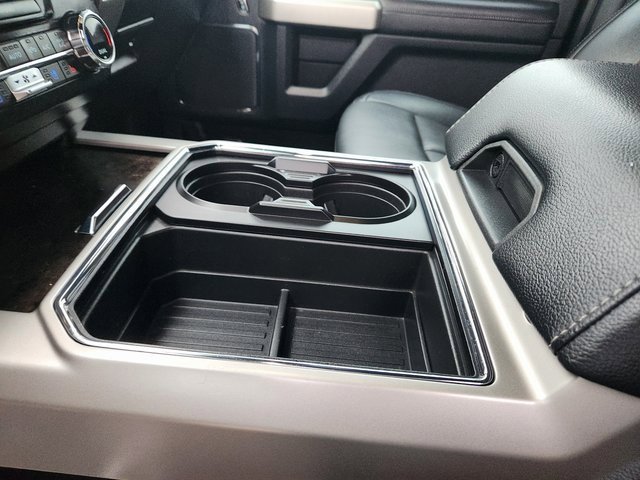 Used 2022 Ford F350 Lariat w/ Black Appearance Package image 22