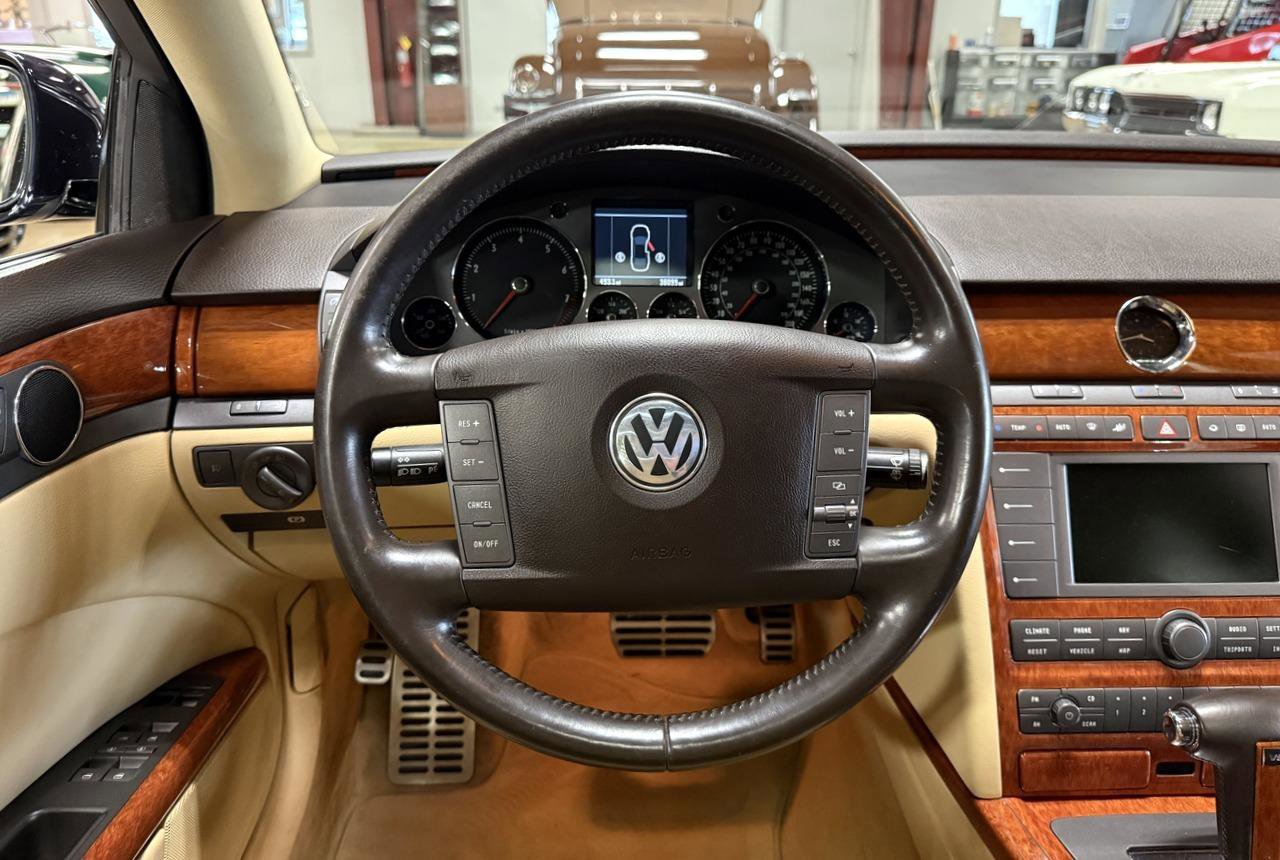 Used 2006 Volkswagen Phaeton V8 image 87