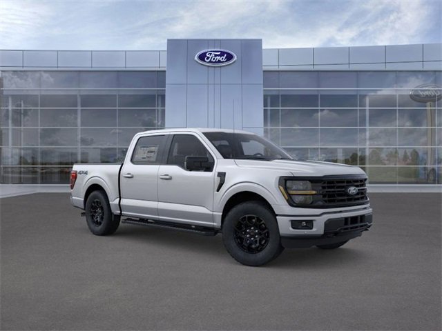 New 2026 Ford F150 XLT w/ Equipment Group 302A MID image 7