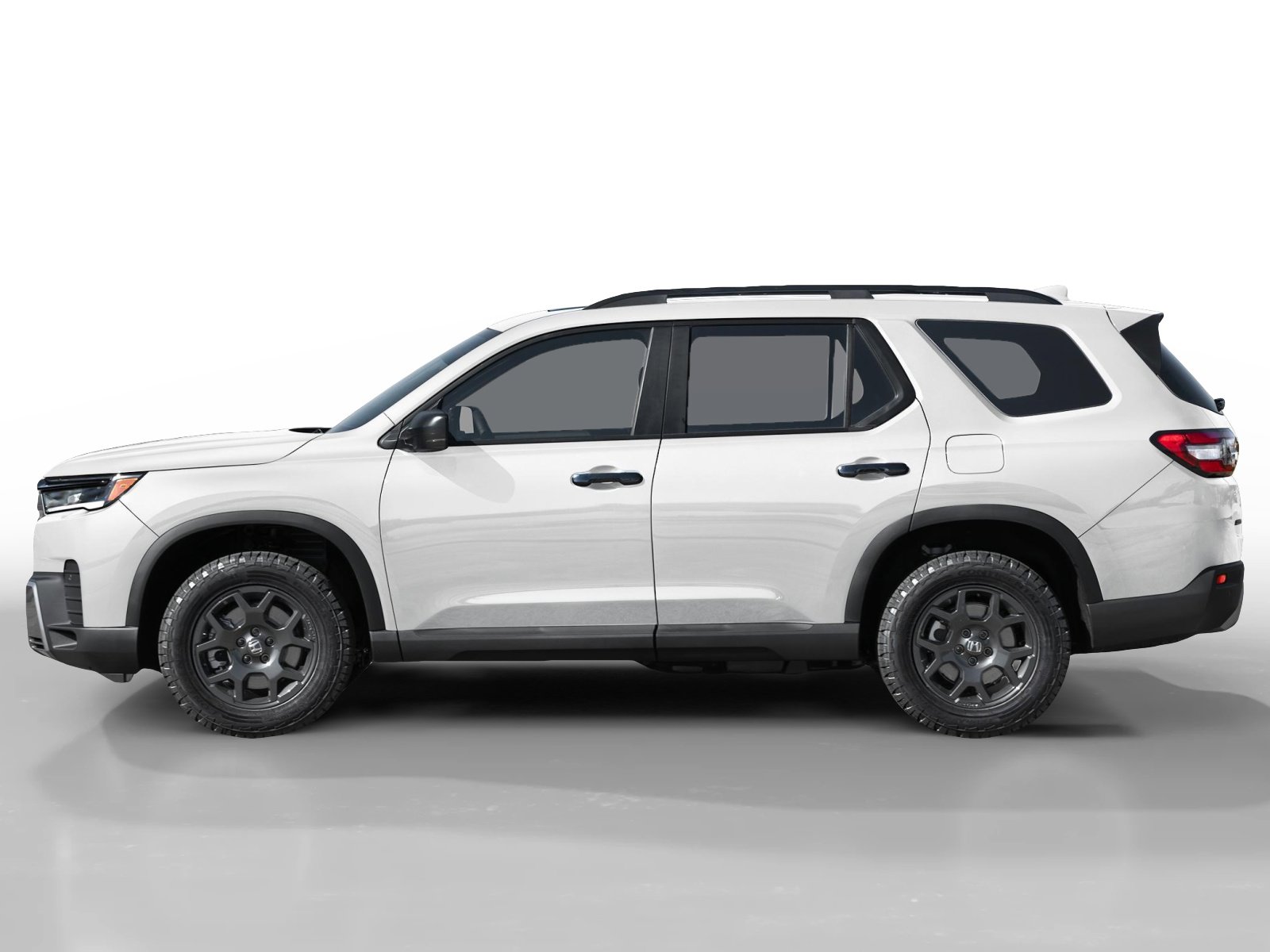 New 2026 Honda Pilot TrailSport image 3
