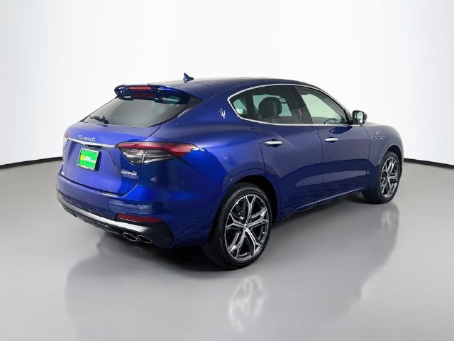 Used 2022 Maserati Levante GT AWD/4WD image 10