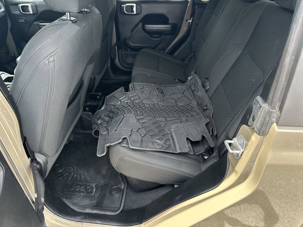 Used 2020 Jeep Gladiator Sport AWD/4WD image 22