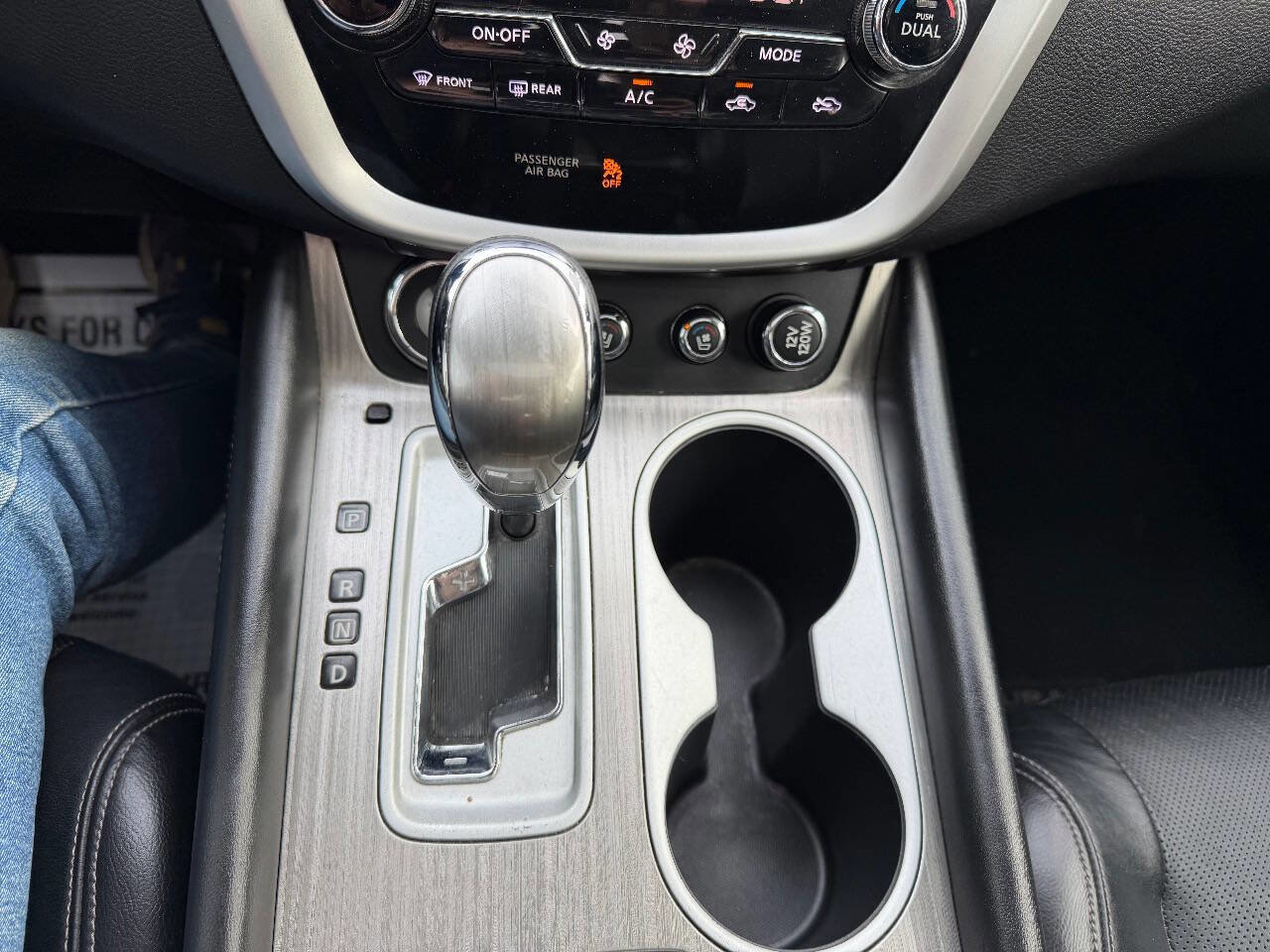 Used 2015 Nissan Murano Platinum w/ Platinum Technology Package AWD/4WD image 16