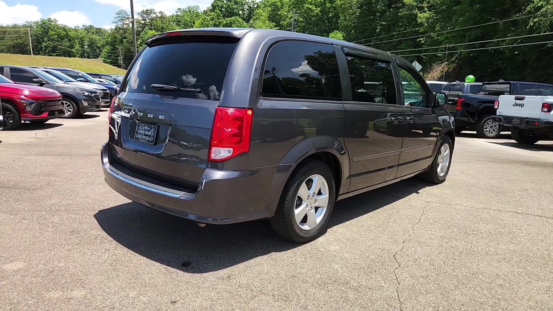 Used 2016 Dodge Grand Caravan SE w/ Quick Order Package 29E SE FWD image 5