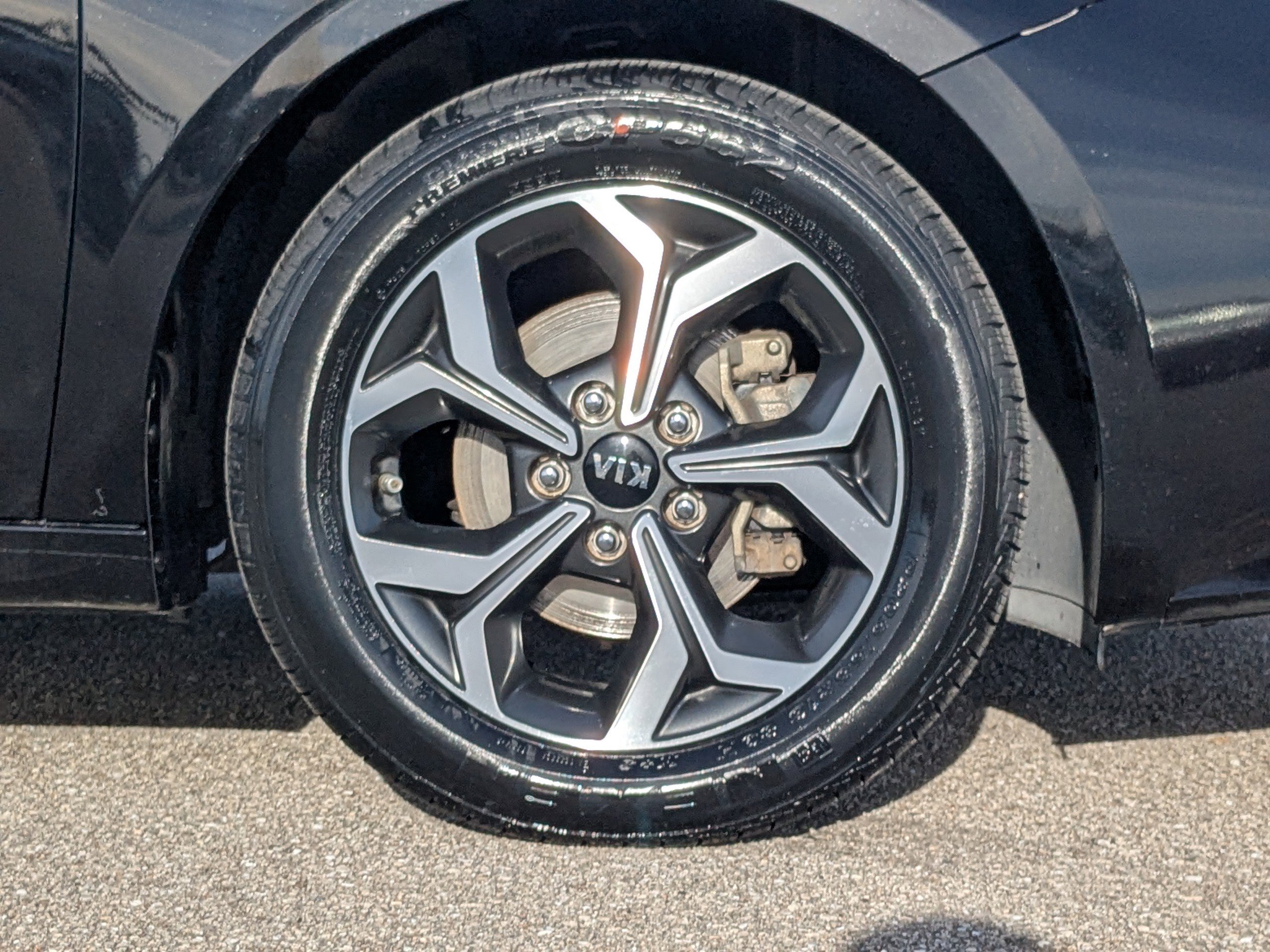 Used 2019 Kia Forte LXS image 36