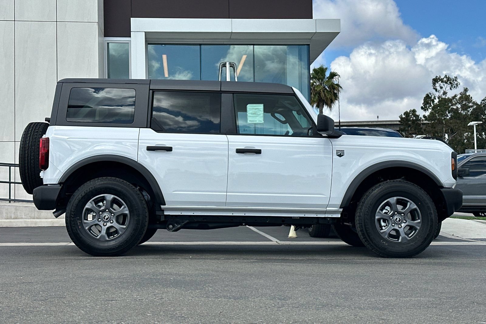 New 2026 Ford Bronco Big Bend AWD/4WD image 2